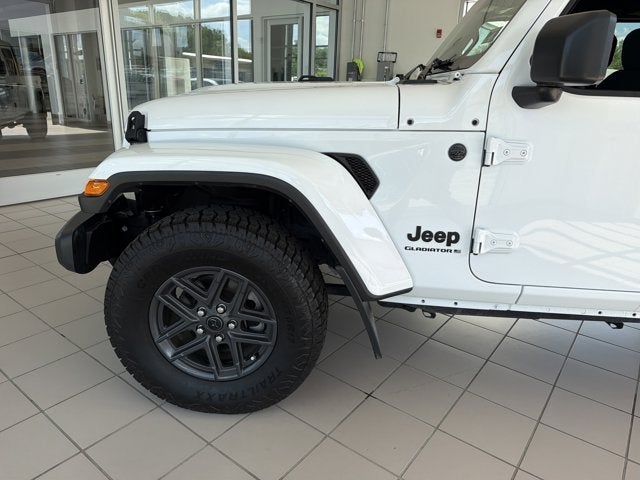 2024 Jeep Gladiator Sport S