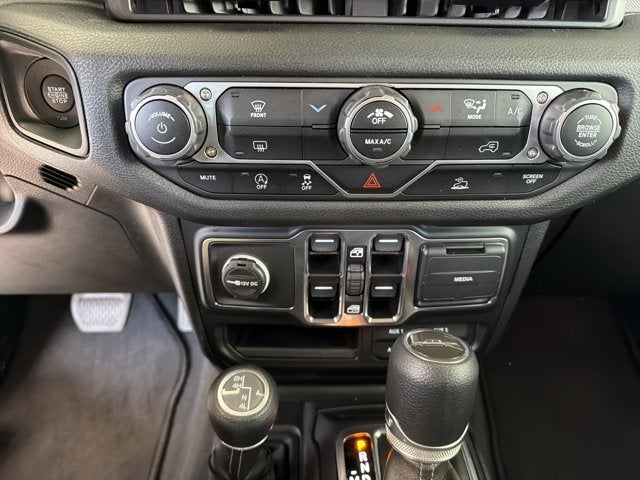 2024 Jeep Gladiator Sport S