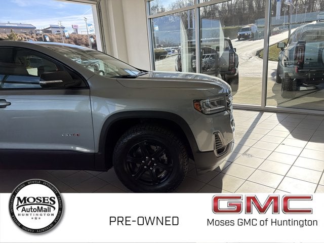 2023 GMC Acadia AT4