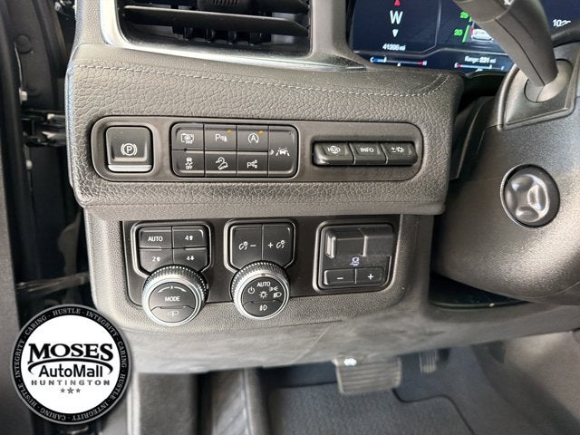 2024 GMC Yukon Denali - Photo 19