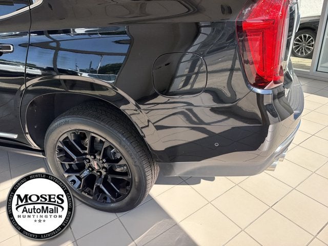 2024 GMC Yukon Denali - Photo 7
