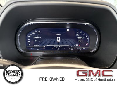 2022 GMC Yukon XL SLT