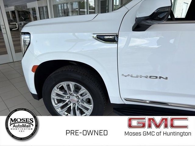 2023 GMC Yukon XL SLT