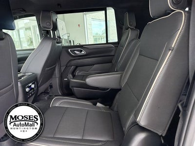 2024 GMC Yukon XL SLT