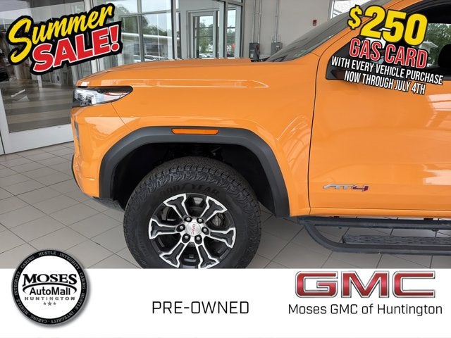 2025 GMC Canyon 4WD AT4