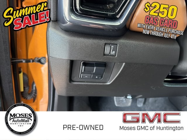 2025 GMC Canyon 4WD AT4
