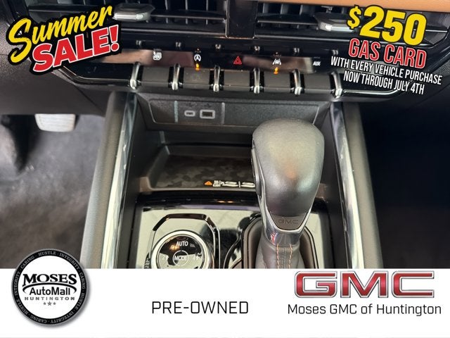 2025 GMC Canyon 4WD AT4