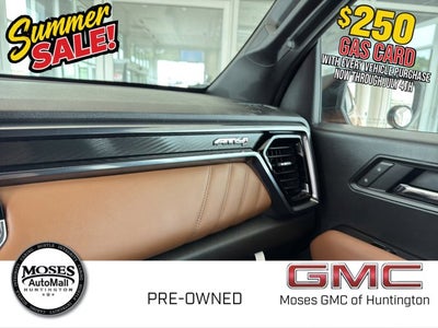 2025 GMC Canyon 4WD AT4