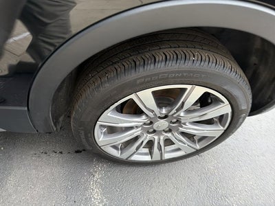 2020 Cadillac XT4 AWD Premium Luxury