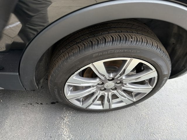 2020 Cadillac XT4 AWD Premium Luxury