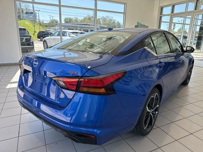 2025 Nissan Altima SR