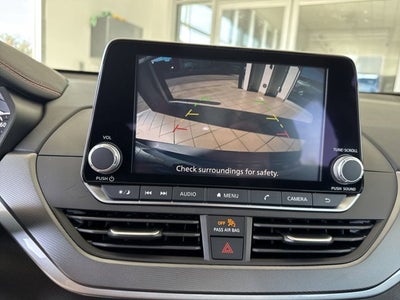 2025 Nissan Altima SR