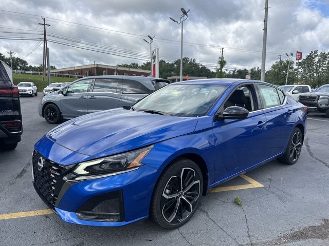 2025 Nissan Altima SR