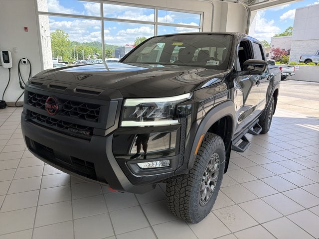 2026 Nissan Frontier PRO-4X w/R Package