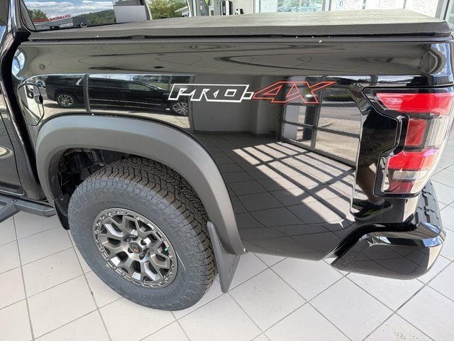 2026 Nissan Frontier PRO-4X w/R Package