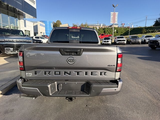 2027 Nissan Frontier SV