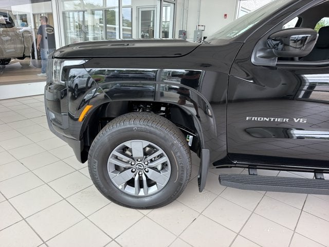 2027 Nissan Frontier SV