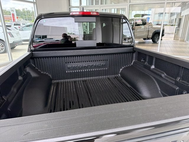 2027 Nissan Frontier SV