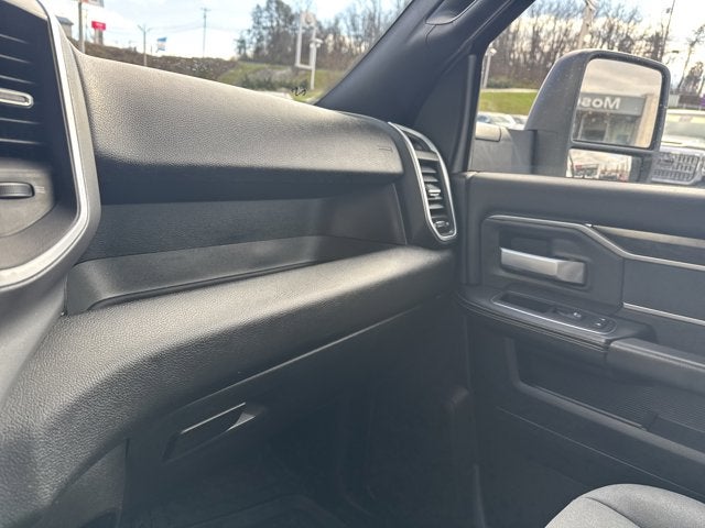 2024 RAM 3500 Chassis Cab SLT