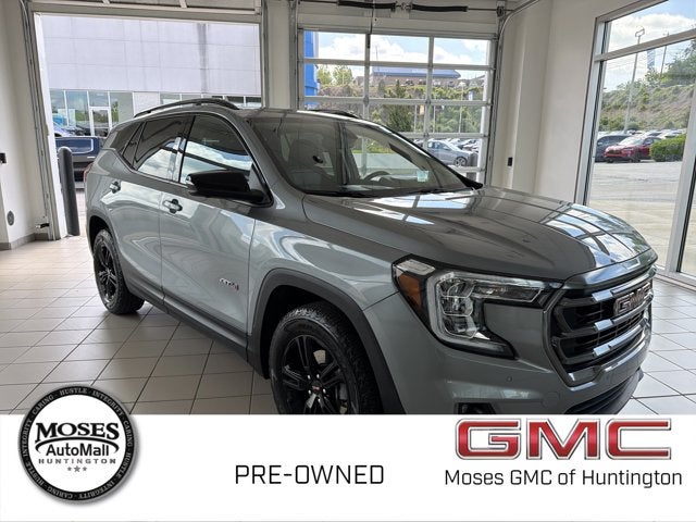 2023 GMC Terrain AT4 AWD's photo