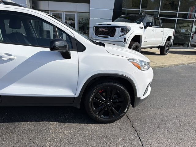 Used 2020 Chevrolet Trax LT with VIN 3GNCJPSB4LL329588 for sale in Huntington, WV