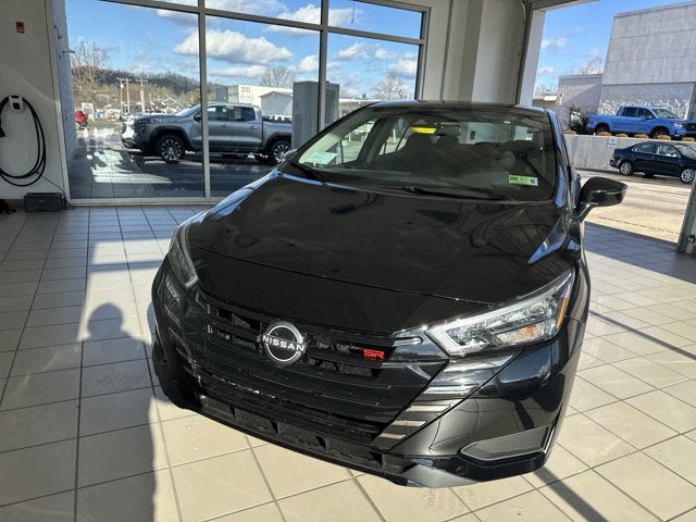 2025 Nissan Versa SR