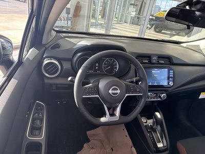 2025 Nissan Versa SR