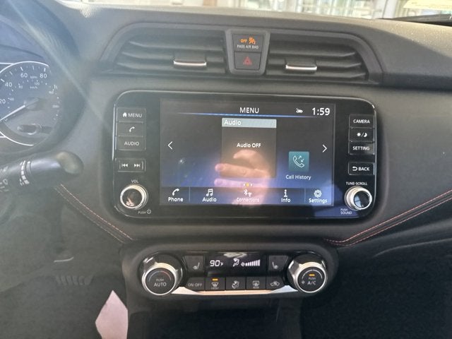 2025 Nissan Versa SR