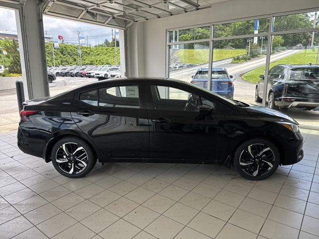 2025 Nissan Versa SR