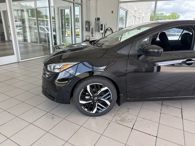 2025 Nissan Versa SR