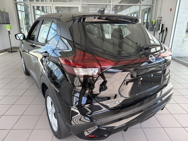 2025 Nissan Kicks Play S