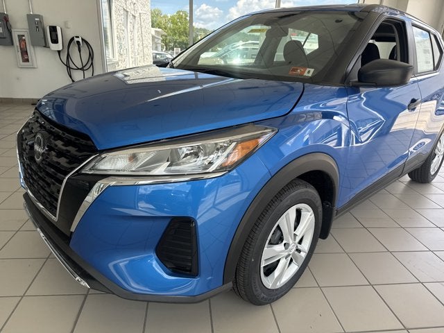 2025 Nissan Kicks Play S