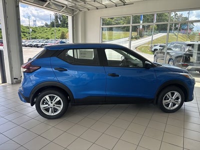 2025 Nissan Kicks Play S