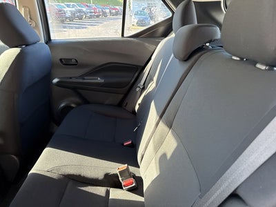 2025 Nissan Kicks Play S