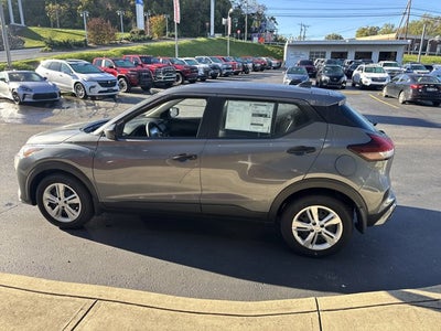 2025 Nissan Kicks Play S