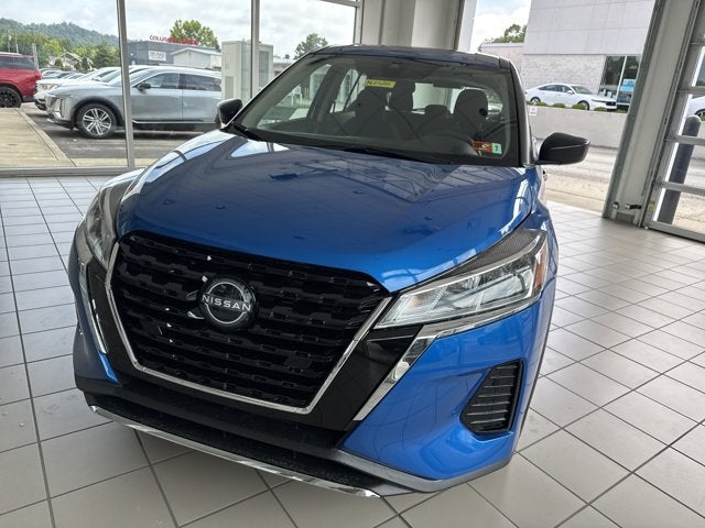 2025 Nissan Kicks Play S