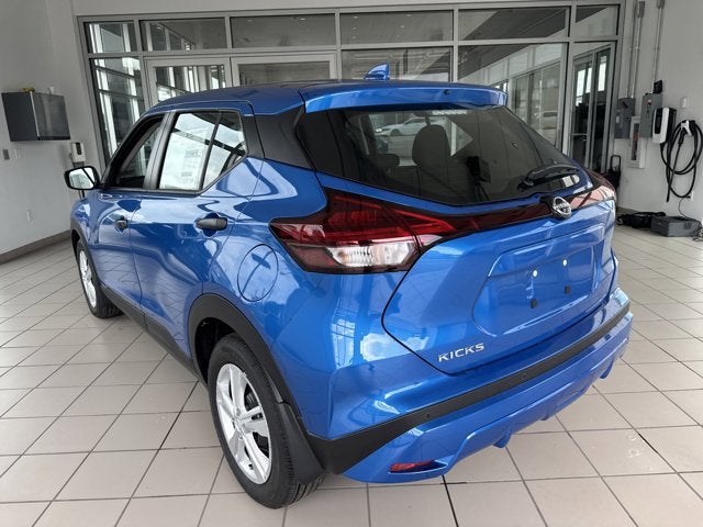 2025 Nissan Kicks Play S