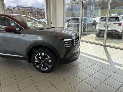 2025 Nissan Kicks SV