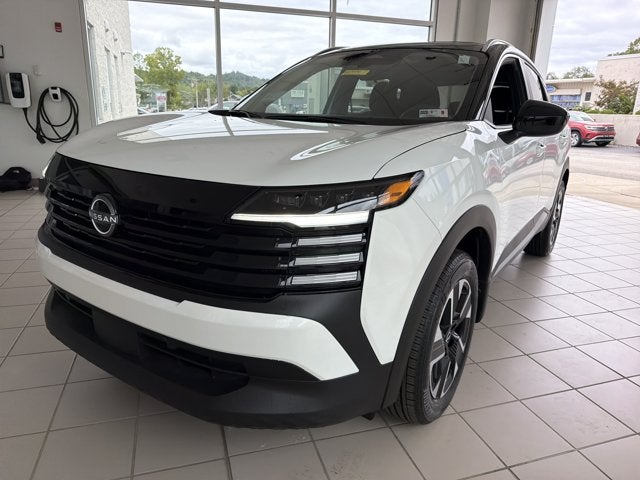 2027 Nissan Kicks SV