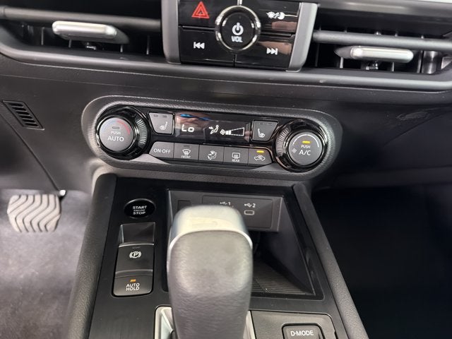 2027 Nissan Kicks SV