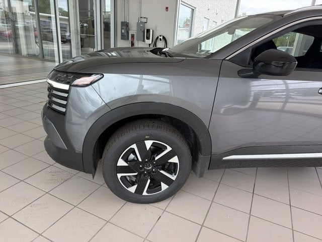 2027 Nissan Kicks SV