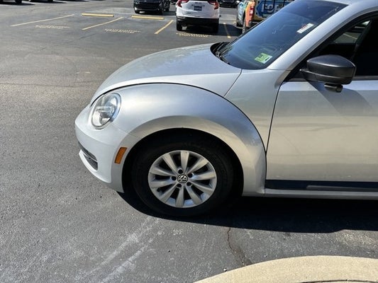 2014 Volkswagen Beetle 2.5L Entry in Huntington, WV - Moses Nissan of Huntington