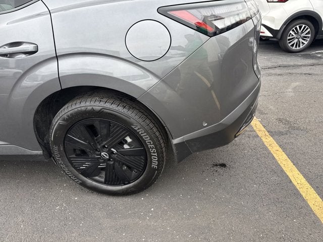 2025 Nissan Murano SV