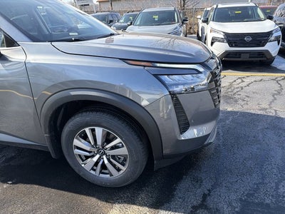 2026 Nissan Pathfinder SL