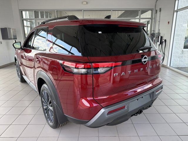 2026 Nissan Pathfinder SL