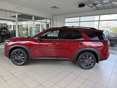 2026 Nissan Pathfinder SL