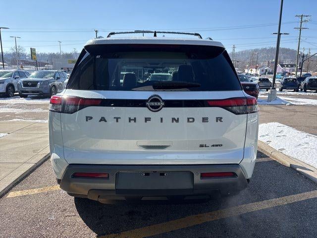 2026 Nissan Pathfinder SL