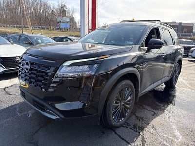 2026 Nissan Pathfinder SL