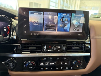 2026 Nissan Pathfinder Platinum