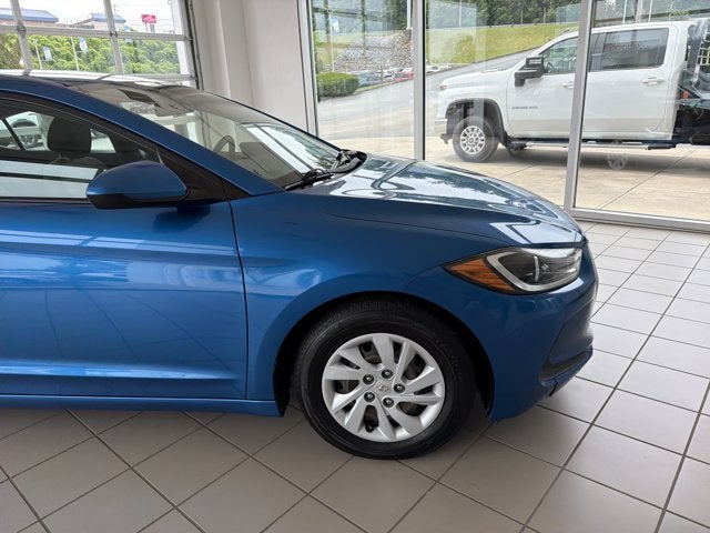 Used 2018 Hyundai Elantra SE with VIN 5NPD74LF4JH397110 for sale in Huntington, WV